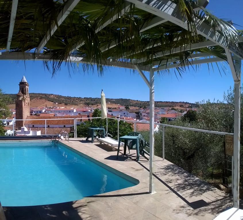 Casa Rural Y Restaurante Casa Adriano Guest House อลานีส ภายนอก รูปภาพ